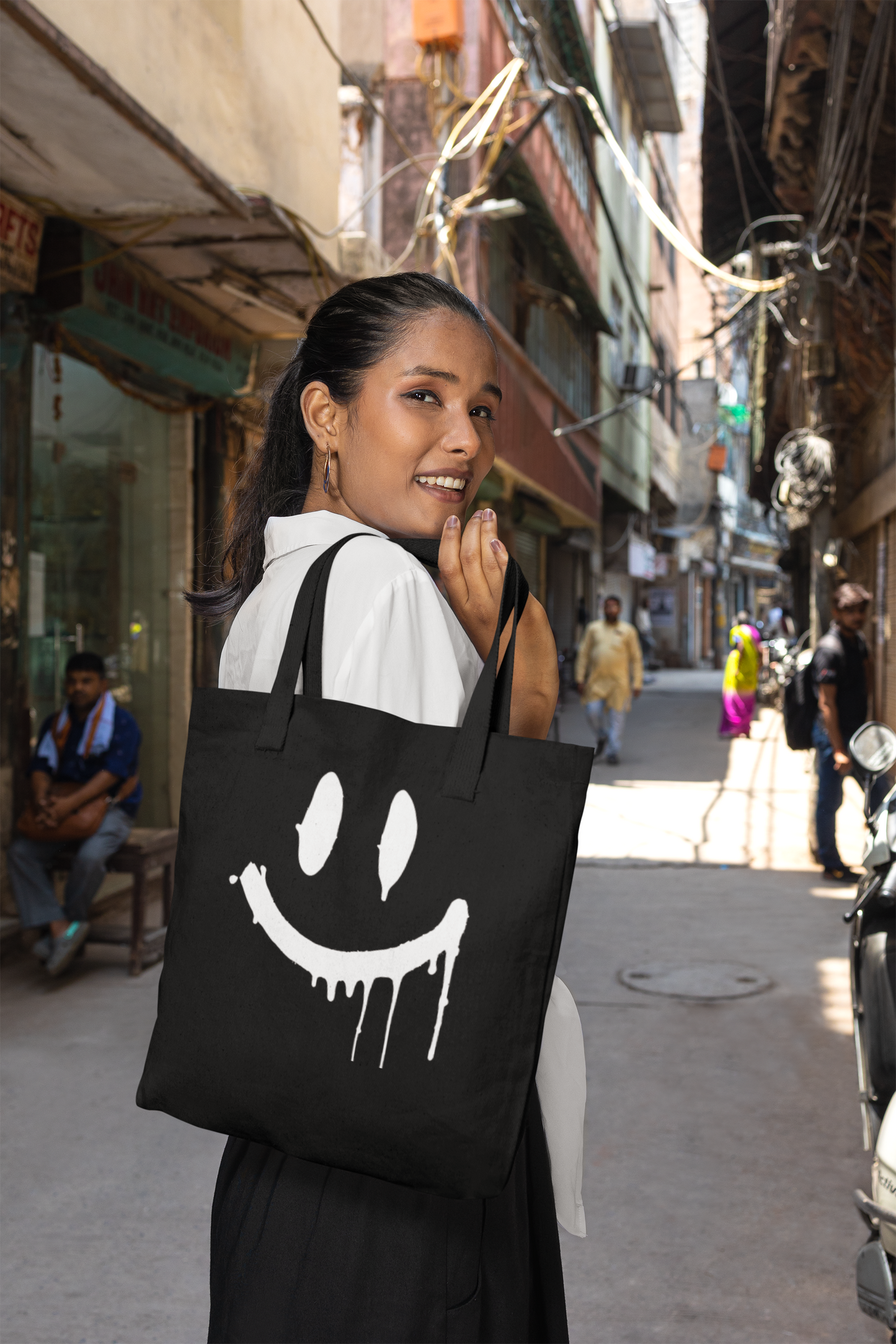 Stay Smiling Tote Bag -White